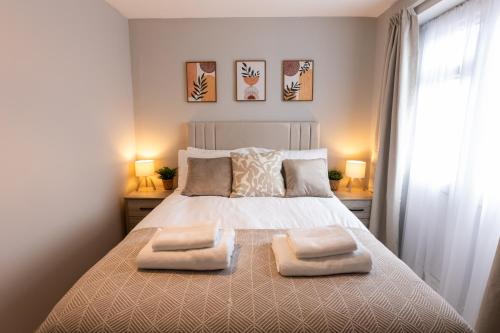Spacious Central Birmingham Home - Sleeps 10 - Free Driveway Parking