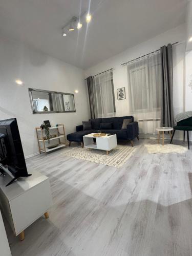 Apartment Oasis