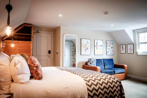 1 queen bed