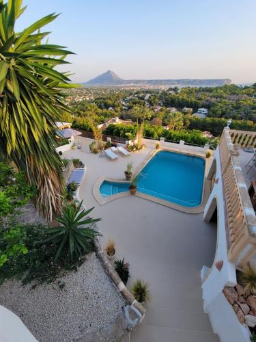 Charmante villa avec vue mer in เมเดีย ลูนา