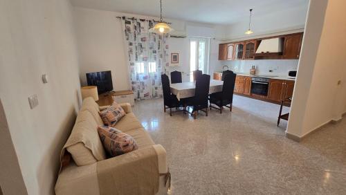 المرافق, Dimora GioPa in Pivarada