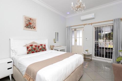 Serena Inn Apartment 6 Self Catering