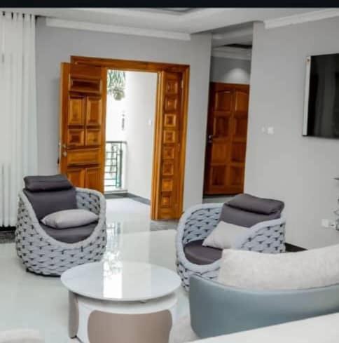 Emeraude hotel in บูจุมบูรา