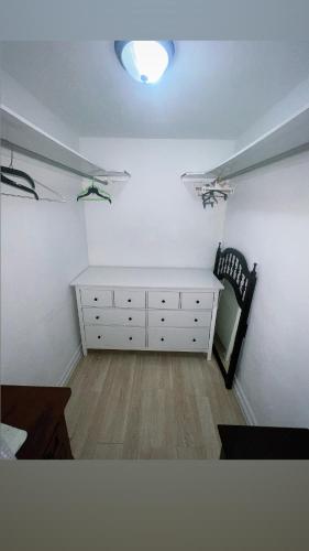 Drip Star Life Hostel Miami
