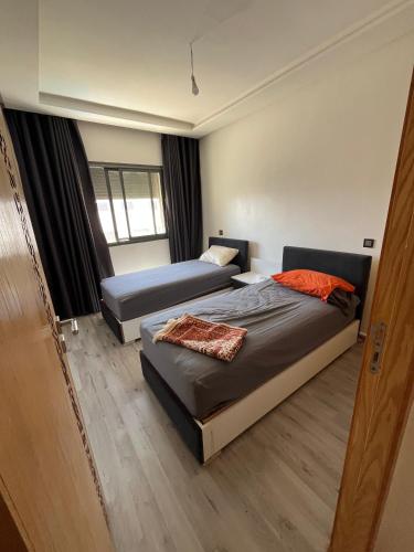 Dar laakbira in 布斯尼卡