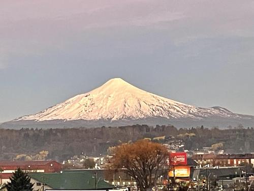 Cozy apartment with a view of the Volcanoes and Villarrica Lake
