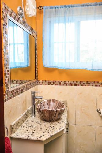 Serenity Escape Apt 3 in 拉納韋貝