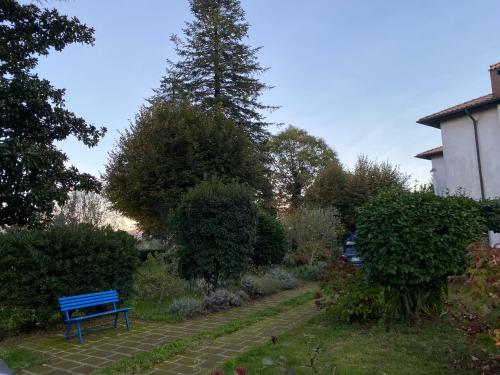 สวน, La Casa del Bosco in รอกกา ดิ ปาปา