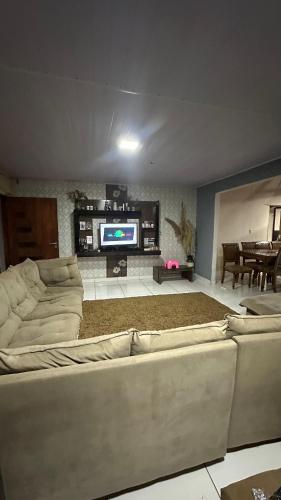 Casa en Encarnación para WRC - Amplia y Cómoda