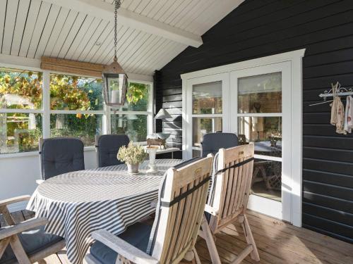 景觀, 6 person holiday home in Væggerløse-By Traum in 韋格勒瑟