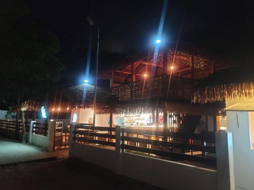 Näkymä ulkoa, Capsule Hotel in Malapascua in Malapascua-saari