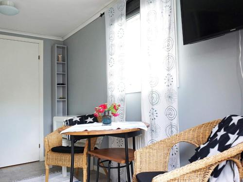 2 person holiday home in STRÖMSTAD-By Traum (2 person holiday home in STROMSTAD-By Traum) in Bojardalen