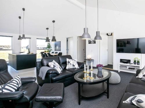 Modern Retreat with Spa - By Traum Ferienwohnungen in Gronhoj