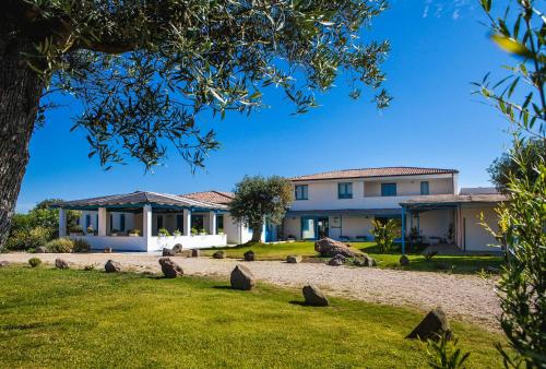 Vista exterior, Hotel Gran Torre PHG in Oristano