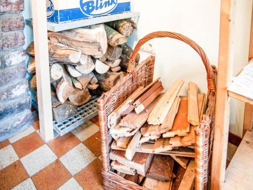 Welcoming Holiday Home in Stoumont with Terrace - image 7