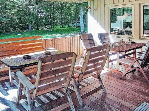 . 6 person holiday home in HÄSTVEDA-By Traum