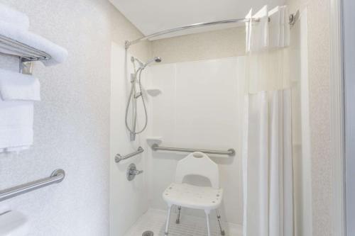 Ramada LTD - image 3