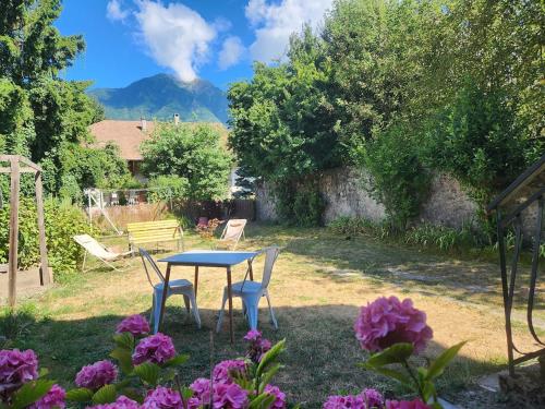 New - 50 m2 cocoon between lakes and mountains in Gilly-sur-Isere