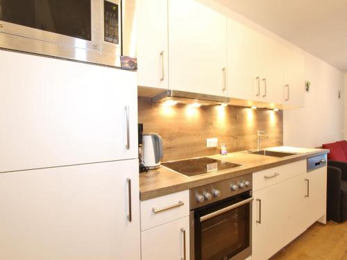 Apartment in Neukirchen near Ski Lift, Neukirchen am Großvenediger (Foto 8)