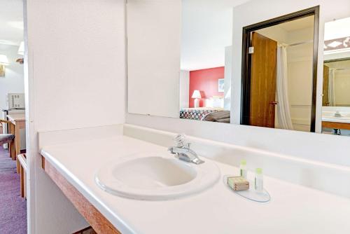 Super 8 by Wyndham Santa Fe Santa Fe (NM)