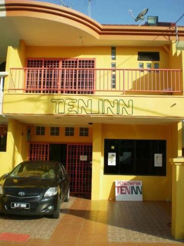 Ten Inn Located in City Center, Ten Inn is a perfect starting point from which to explore Kuala Terengganu. The property features a wide range of facilities to make your stay a pleasant experience. Take advan