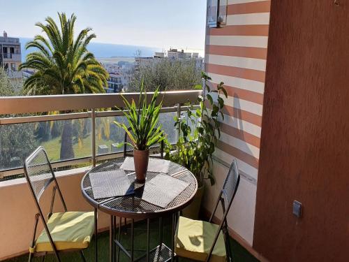 Apartment in Nice with Sea Views, Nice (photo 6)