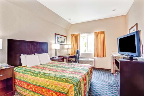 Days Inn by Wyndham Seattle Aurora in Shoreline, USA