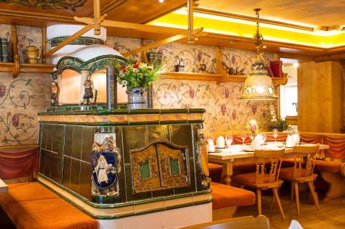餐廳, Hotel Tannenmuhle in 格拉芬豪森