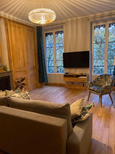 Beautiful 2-bedroom apartment between Perrache and Confluence Lyon 2, Lyon