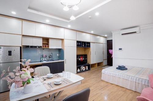 Vinhomes Dcapital 119 Tran Duy Hung - NaHouse