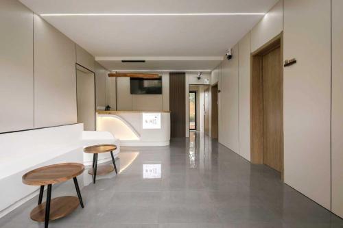 Xiangwang Hotel Shanghai Airport 24H Free Shuttle, Шанхай (фото 9)