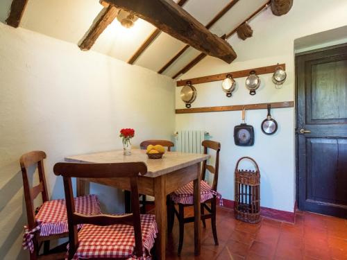 Iekārtas, Guest House in Monferrato with Wine Tasting in Tagliolo Monferrato