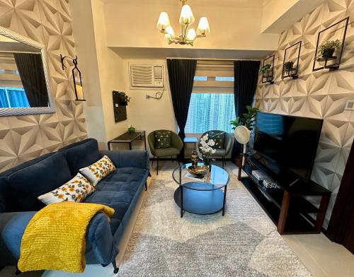 Stay at Downtown Suite 2 in BGC, Taguig City, Manila