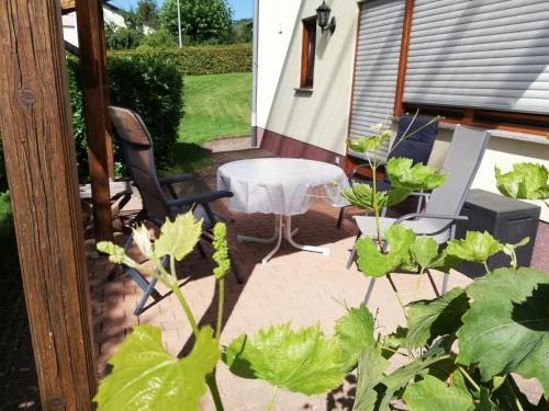 ระเบียง/ชานเรือน, Ferienwohnung Schneider in เมตทาล์ค