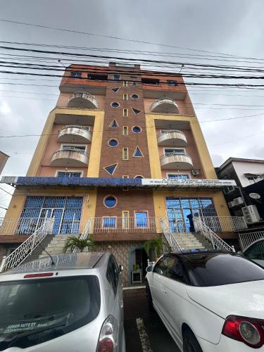 Tchinda Meli Residence