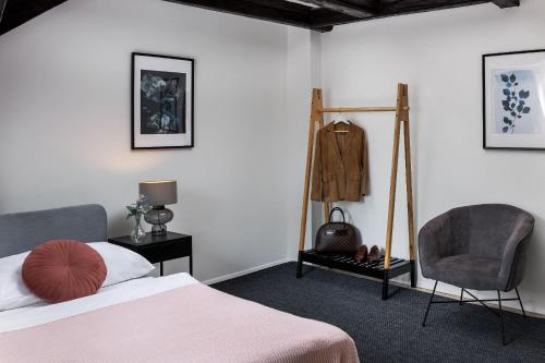 Under the Beams - Designer Prague Old Town Loft, Praha (fotografie 6)
