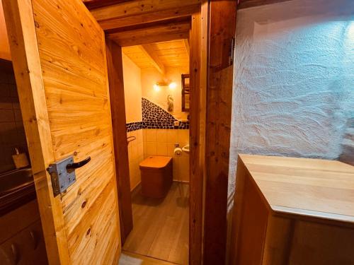ห้องน้ำ, Haus am See in แบร์เมล