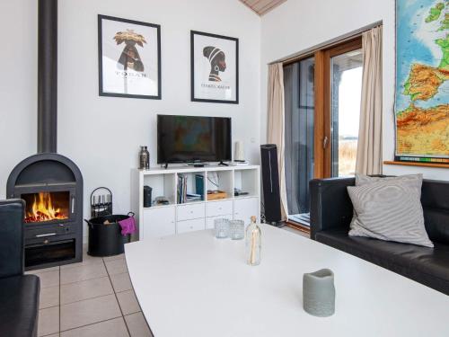 8 person holiday home in Ulfborg-By Traum in Thorsminde