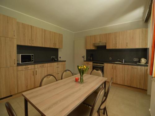 Stay in Stavelot, Liege, Stavelot (foto 8)