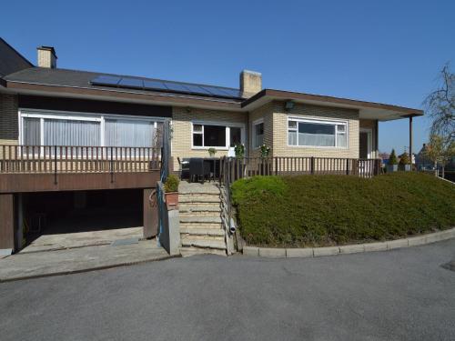 Family Home with Garden
