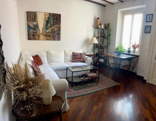 Cozy one bedroom apartment in Milano, Brera, Milano