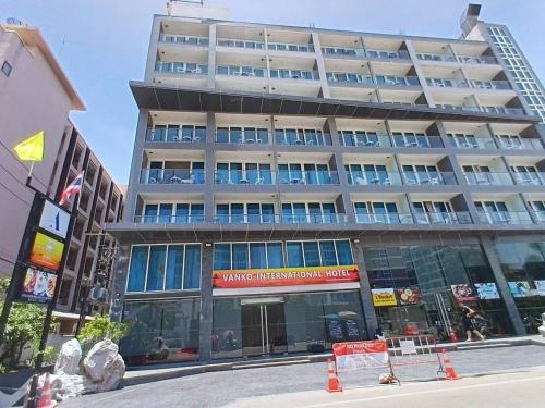 Vanko International Hotel Pattaya Central - 숙소 외관