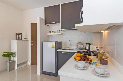 CHIC CONDO - Amazing mountain view near Karon beach B513, Карон-Бич (фото 4)
