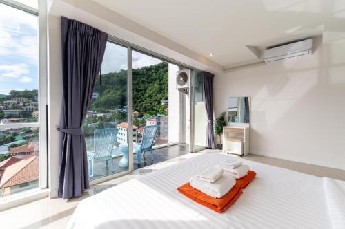 CHIC CONDO - Amazing mountain view near Karon beach B513, Карон-Бич (фото 5)