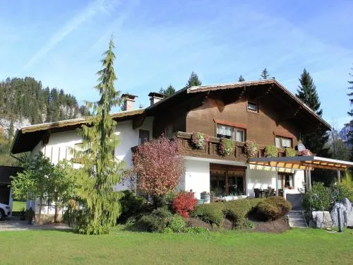 Apartment in Hinterbichl near Ski Bus in Reutte, Österreich