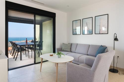 MSW11 - 3 bedroom, private jacuzzi and pool, Torrox Costa (foto 9)