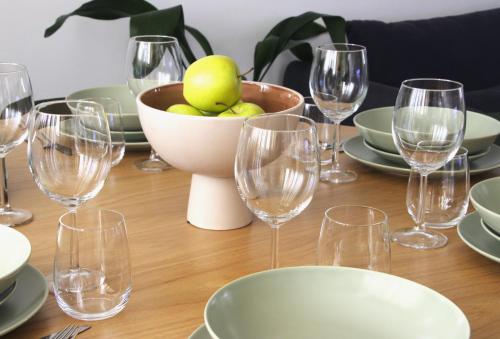 Spacious 3-bedroom modern apartment - 3pm checkout - newly furnished, Bratislava (fotografie 5)