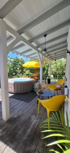 Bungalow Ulutawu SPA Privatif in Le Francois