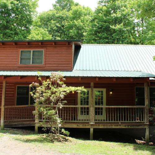 4 bedrooms, 11 beds