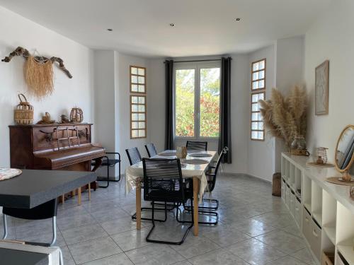 Spacieuse villa dans les pins in Les Olives